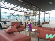 Weens Alquila Oficina en Centro Empresarial. Limite con...