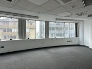 WEENS ALQUILA OFICINA IMPLEMENTADA EN EDIFICIO...