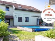 Weihnachtsaktion! Großzügiges Einfamilienhaus mit Pool –...