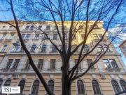 Weitläufige Eck Gewerbefläche Raum für Ihr erfolgreiches...