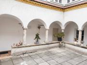 WEIZ+ Lichtdurchflutete 2 Zimmer Wohnung + extra Küche...