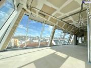 Welch grandioser Panoramablick! Großzügige drei Zimmer,...