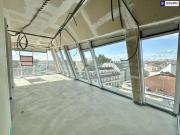 Welch grandioser Panoramablick! Großzügige drei Zimmer,...