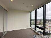 Welcome to THE LONSDALE