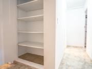 Welcoming double bedroom in proximity to Casa Milà