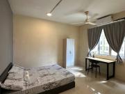 Well Furnished ⭐️ Middle Room w Queen Bed for 2 PAX ✅ @...