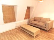 Well Located 2 Bed Gated Brixton Flat With Parking