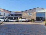 Well located commercial sectional title unit positioned...