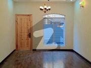 Fully renovated 5 Bedroom Corner 10 Marla House In G 10...