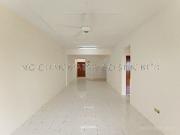 Well maintained Apartment, End Lot