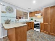 Well Maintained Family Home in Peaceful Court Location!