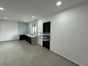 Well maintained, move in ready unit / 状况良好可立即入住 Suitable...