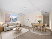 Well Maintained Two Bedroom Apartment!