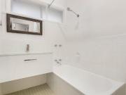 WELL POSITIONED APARTMENT INCLUDING APPLIANCES