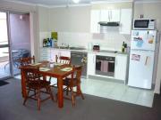 WELL POSITIONED TWO BEDROOM UNIT IN THE HEART OF MAWSON...
