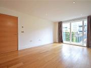 Well presented 2 bedroom third floor apartment at this...