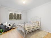 Well Presented 2 Bedroom Unit