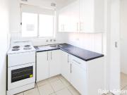 Well Presented 2 Bedroom Unit in a Central Location!