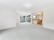 Well Presented 3 Bedroom Unit close to all amenities