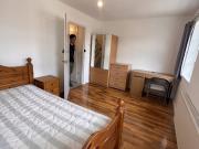 Well Presented 4 bed Town House