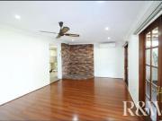 WELL PRESENTED FAMILY HOME!