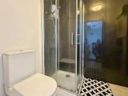 Well presented one bedroom flat, offering an open plan...