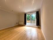 Welland Mews, London E1W, 3 bed flat to rent, £3,000 pcm...