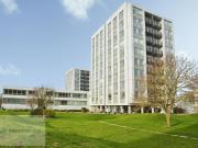 Wellington Close, Walton On Thames KT12, 2 bed flat to...