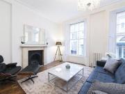 Wellington Street, Covent Garden, 3 Bedroom Town