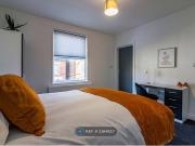 Wellington Street, Long Eaton, Nottingham NG10, room to...