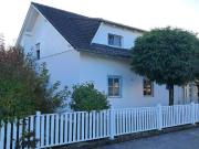 WELLNESS ENFAMILIENHAUS Doppelgarage,Pool,Doppel...