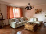 Werthaltiges wenig benütztes Haus mit schönem großen...