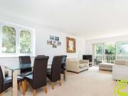 West Cliff Road, Kings Grange, 3 Bedroom Flat