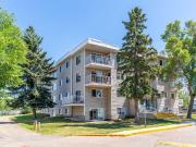 West Edmonton Court 1 Bedroom Apartment for Rent at 8905...