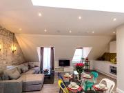 West End Lane, London, 2 Bedroom Flat