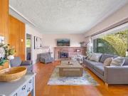 West King Edward Avenue