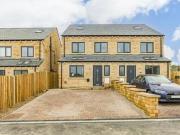 West Nab View, Meltham, 4 Bedroom Semi detached