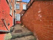West Parade Bed, LN1