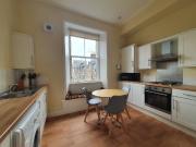 West Port, Edinburgh EH3, 5 bed flat to rent, £2,750 pcm...