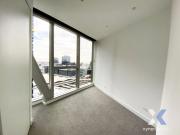 WEST SIDE PLACE Stunning 2 Bedroom 2 Bathroom $500/week