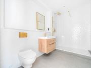 West Street, Farnham, Surrey GU9, 1 bedroom flat to rent...