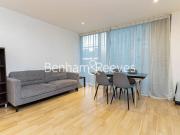 West Tower, Canary Wharf E14, 1 bed flat to rent, £2,300...