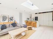 West View Road, Blofield, 2 Bedroom Semi detached