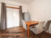 Westbourne Road, Luton LU4, 2 bed flat to rent, £1,200...