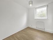 Westbridge Road, SW11