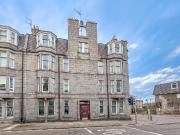 Westburn Road, Aberdeen, AB25 2 bed flat to rent £750...