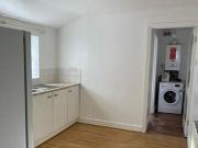 Westcombe Hill, London, 1 Bedroom Flat