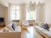 Westend: Traum Altbauwohnung in Bestlage, 4 Zimmer...