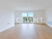 Western Avenue, London, London, W3 | Room for rent...