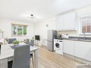 Western Elms Avenue, Reading, Berkshire RG30, 2 bedroom...